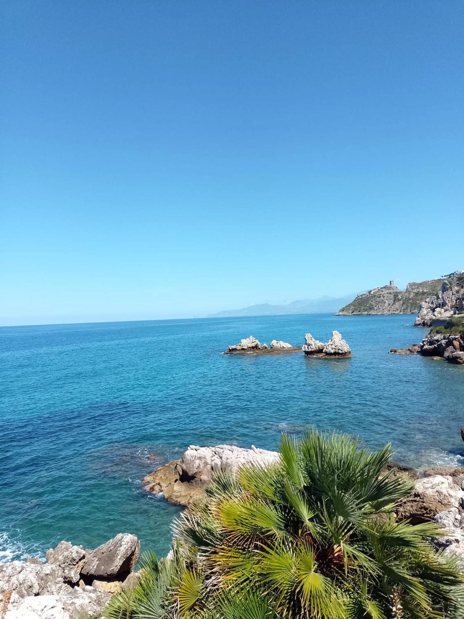 Granatelli Holiday Home Altavilla Milicia Luaran gambar