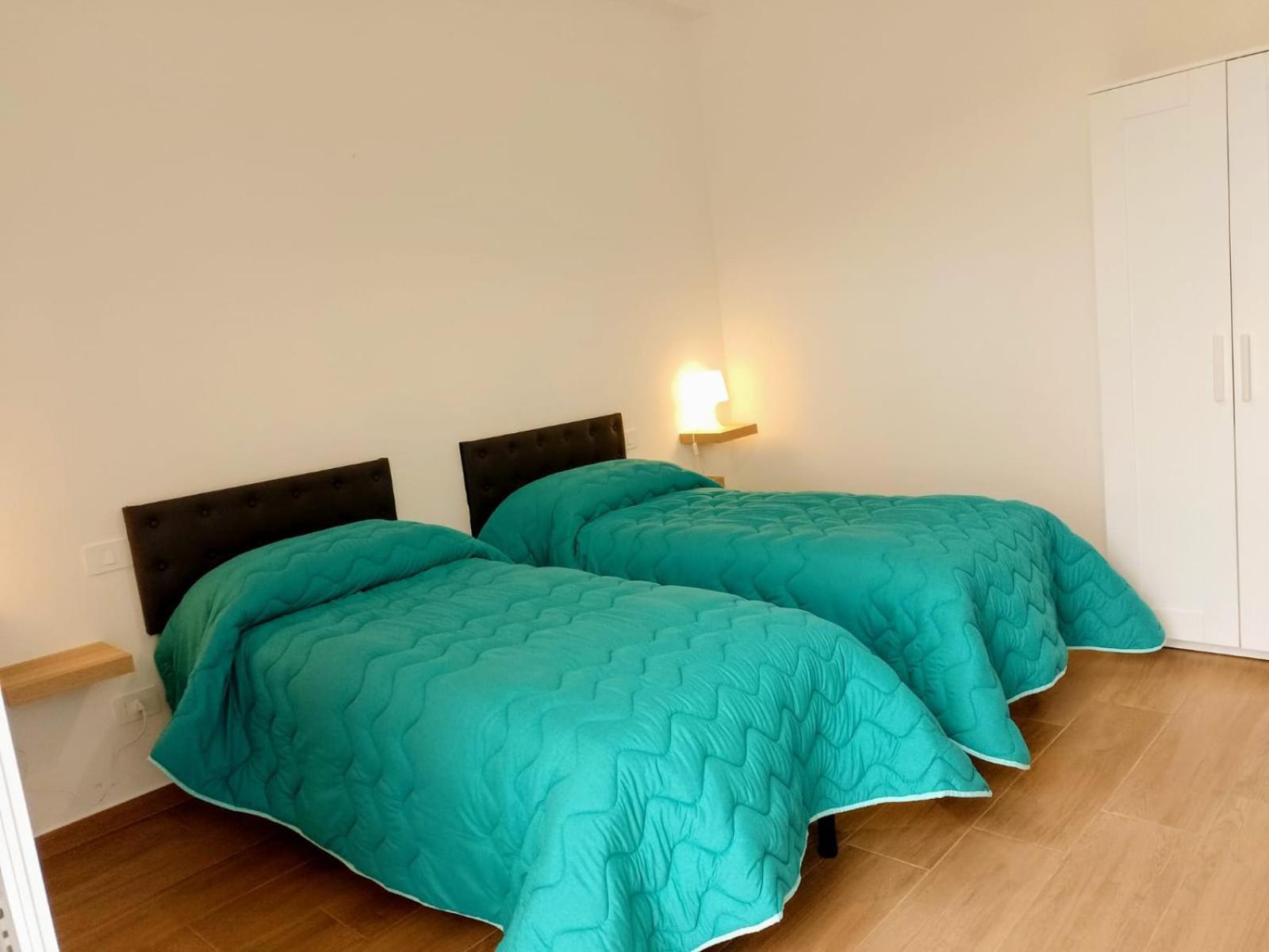 Granatelli Holiday Home Altavilla Milicia Luaran gambar